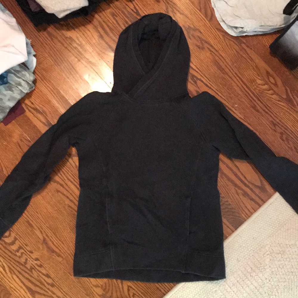 Lululemon sweater